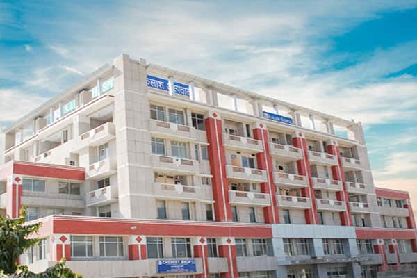 Kailash Hospital Greater Noida: Address, Timing, OPD Timing & Facilities